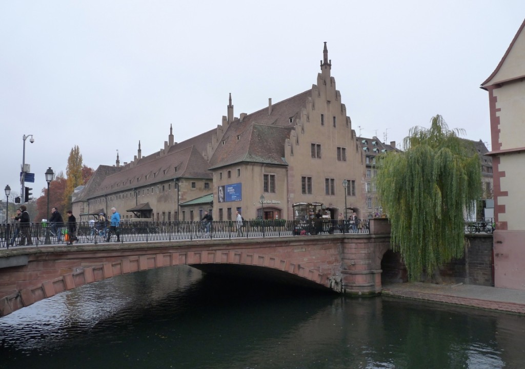 Strasbourg-Pont_du_Corbeau_(5)