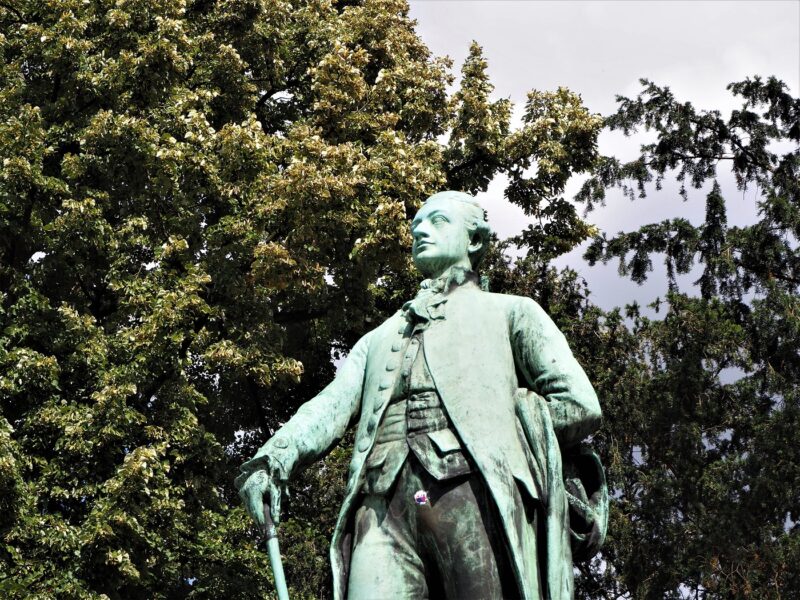 Strasbourg_satue_Goethe