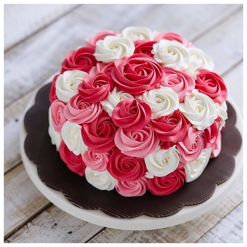 Apprendre à créer un Rose Cake