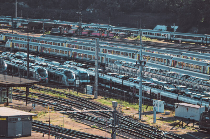 train gare transport voyage