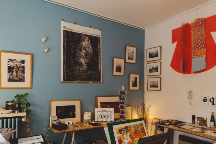 ©Continuum + Caravansérail + Noël + boutique + murs