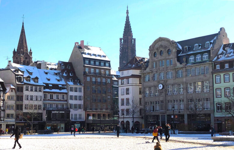 neige-strasbourg-place-kleber-bastien-abri
