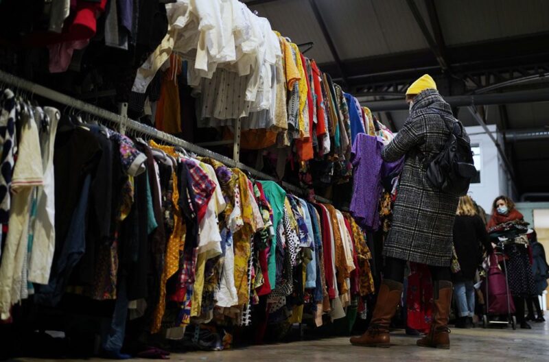 © Vintage Kilo Market + friperie