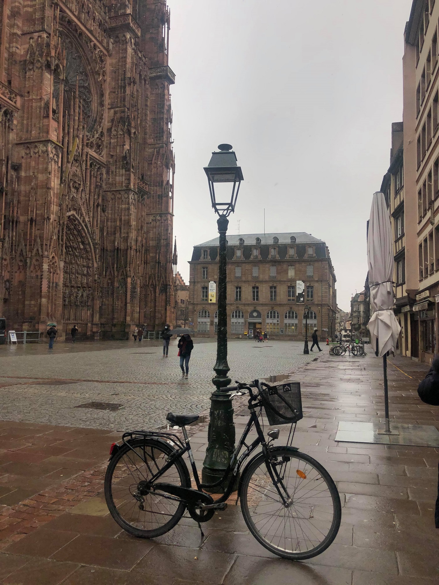 meteo ciel pluie gris automne rue Strasbourg