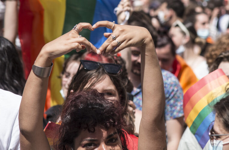 Marche des Visibilités 2021 Pride Fiertés Libertés LGBTI+@  Martin Lelievre Strasbourg 2021_89 (12)