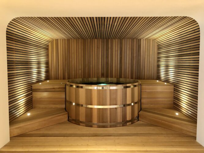 La maison rouge bar restaurant SPA (28)
