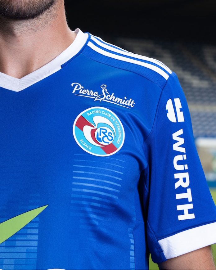 Ça y est, on sait à quoi ressemble les nouveaux maillots du Racing Club