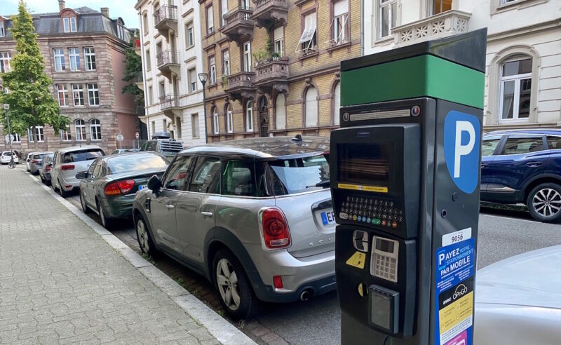 parking voitures stationnement