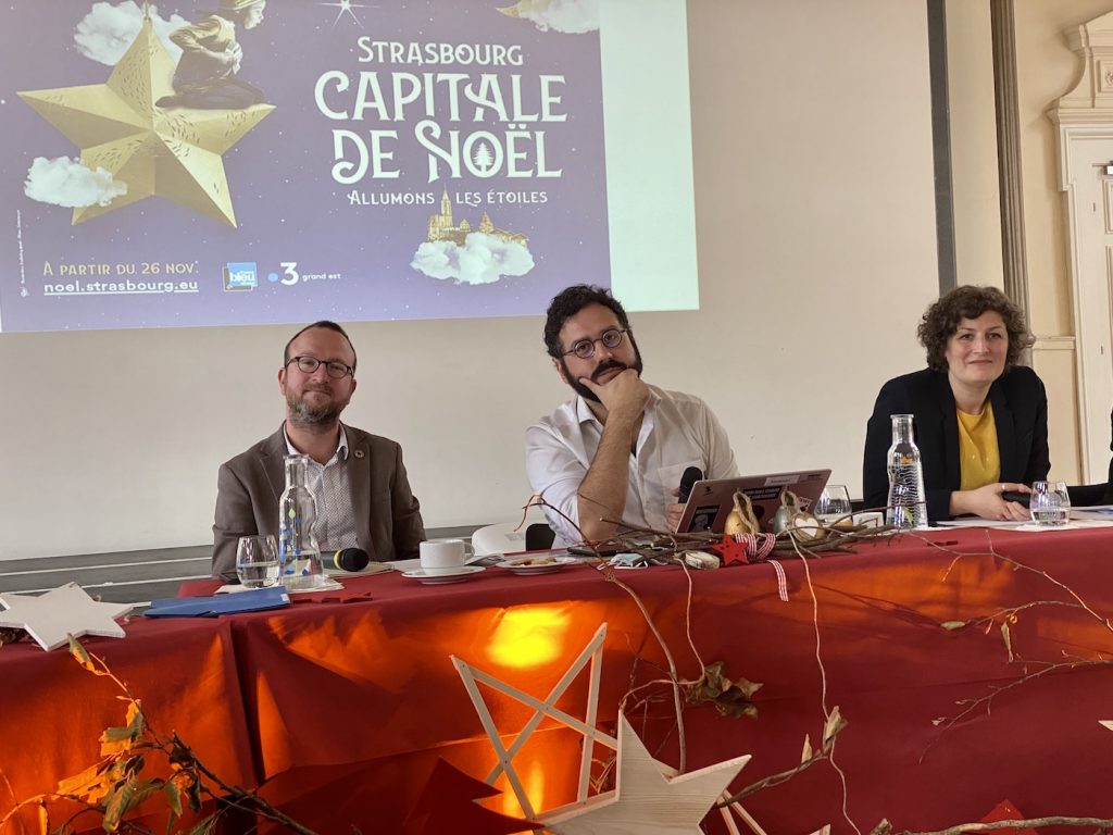 Joel Steffen, Guillaume Libsig et Jeanne Barseghian lors de la conférence de presse sur le marché de Noël 2021
