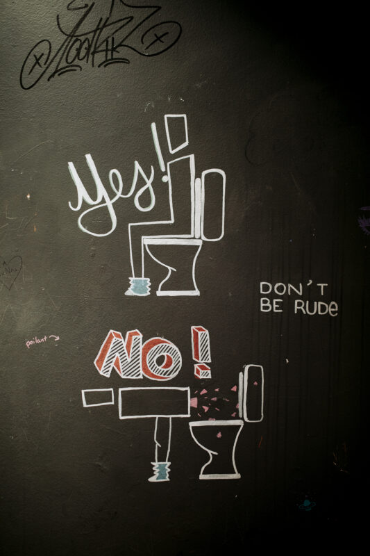 Toilettes (2)