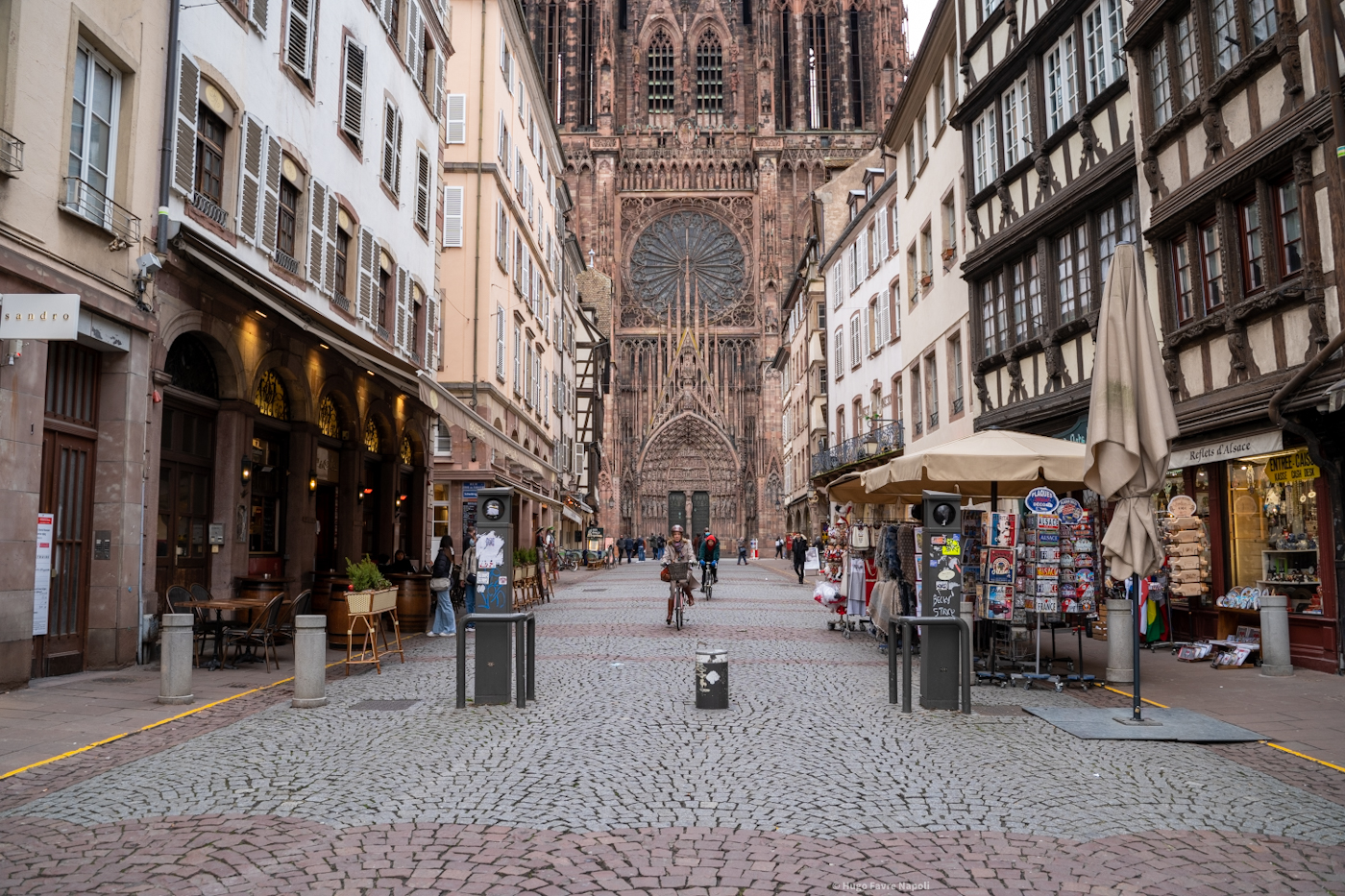 cathédrale rue tourisme alsace strasbourg