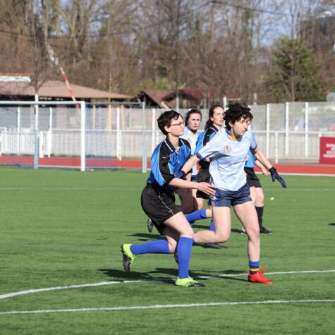 Un match féminin de football gaélique