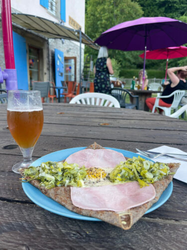 Papar Hasard crêperie vallée des éclusiers
