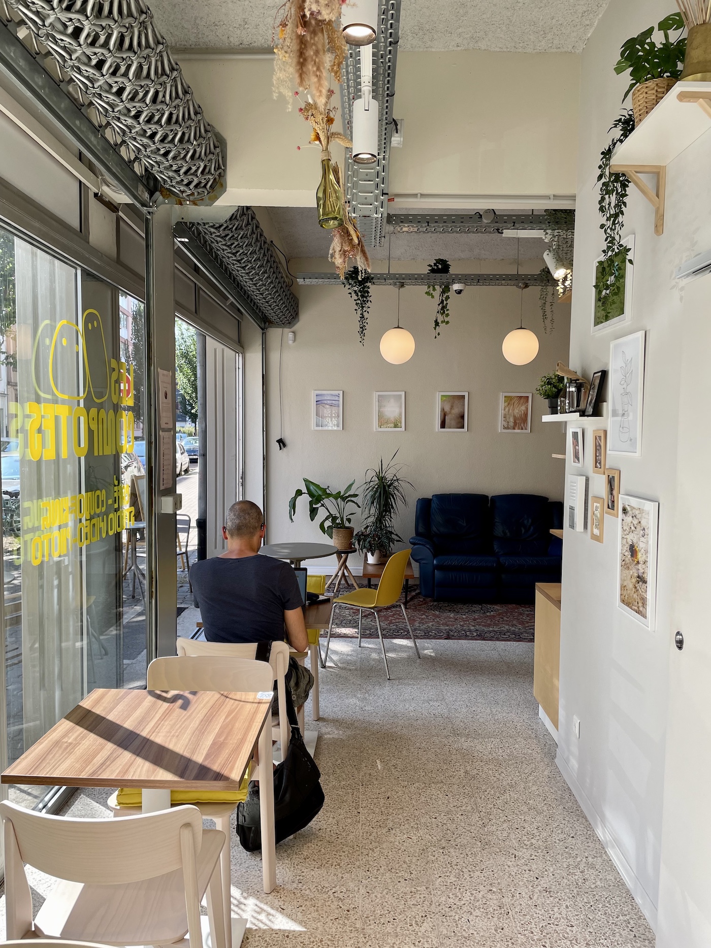 Les Compotes coffee shop coworking