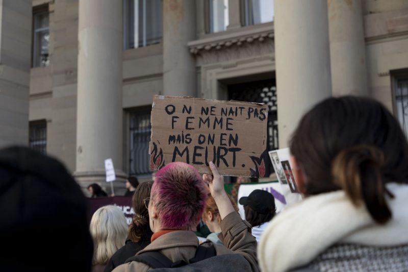 manifestation féministe Strasbourg