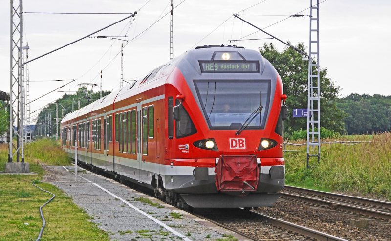 Deusche Bahn train allemand