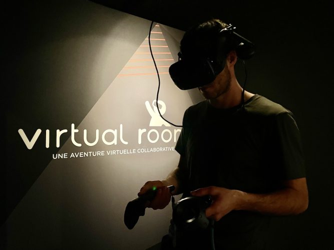 VR virtual room virtual reality