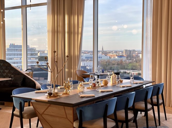 L&rsquo;archipel bar restaurant Skyloungebar
