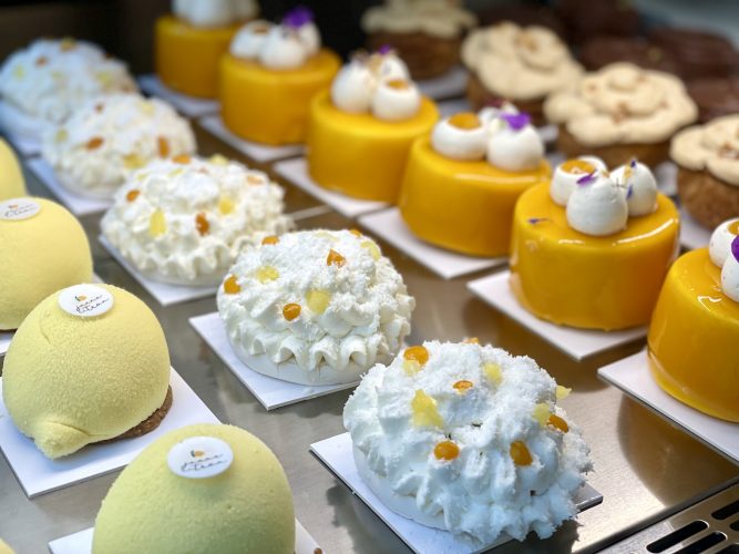Jaune Citron pâtisserie salon de thé