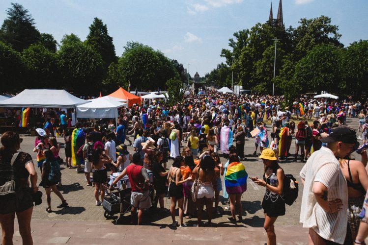 marche; visibilité; lgbt; droits; pride; arc-en-ciel; lgbtqi