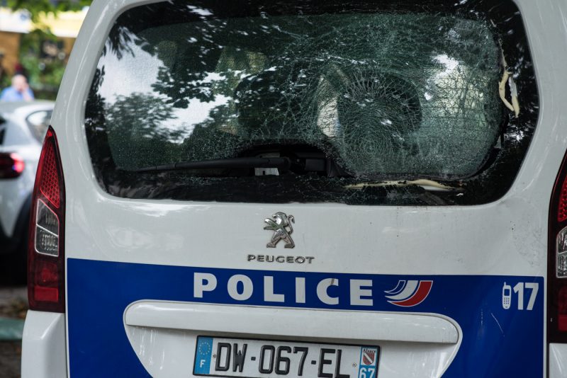 emeutes quartier police nahel violences lacrymo