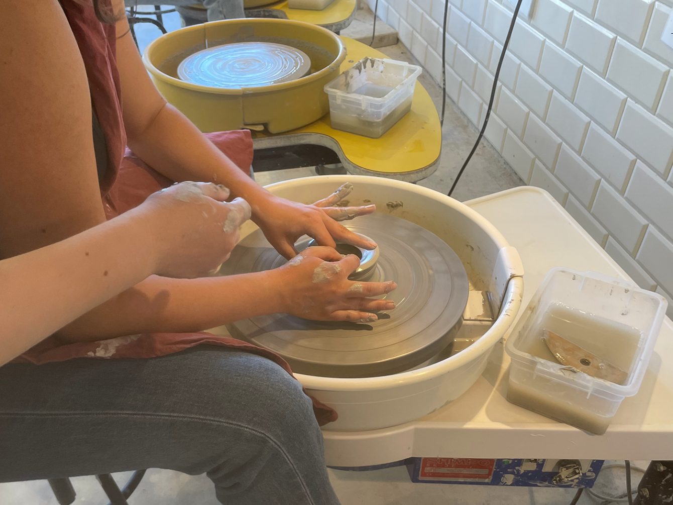 Savoir-faire d'Alsace : on a testé un atelier d'initiation à la poterie à  Strasbourg