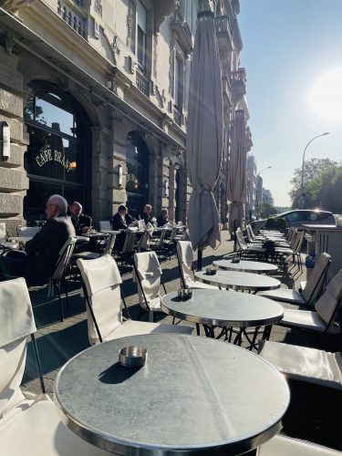 Café Brant brasserie terrasse