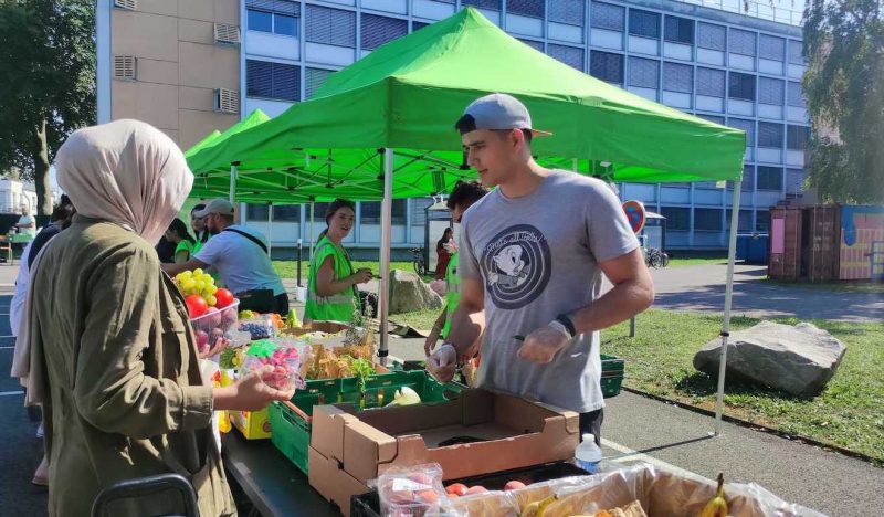 distribution étudiants les Compagnons de l&rsquo;Espoir solidarité précarité étudiante