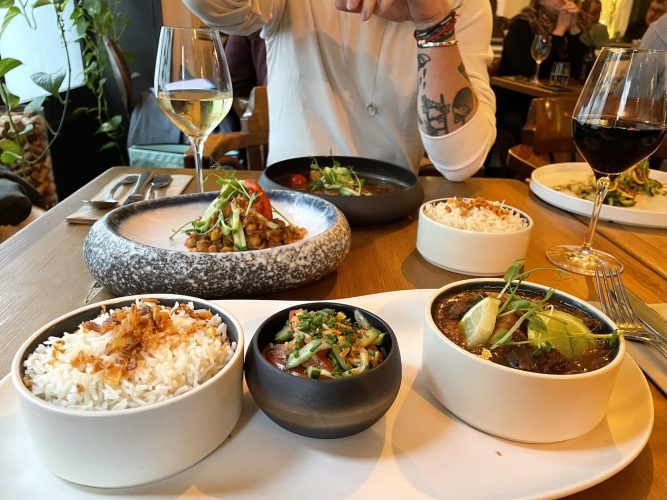 Ranna Ghor restaurant du monde