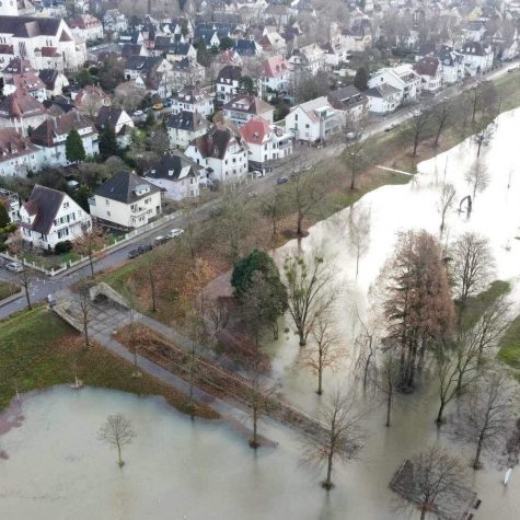 deux rives inondées Rhin crue