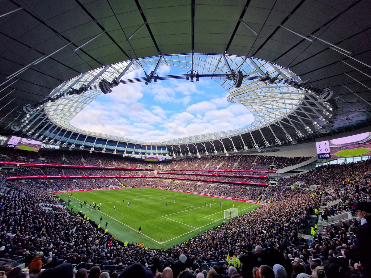 tottenham stadium traveller