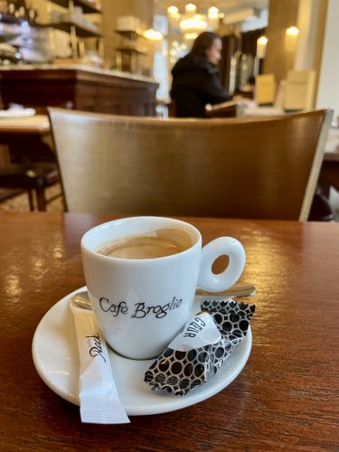café Broglie