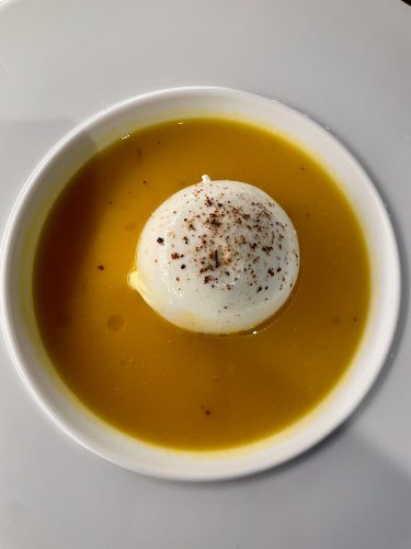 LE Luxe restaurant