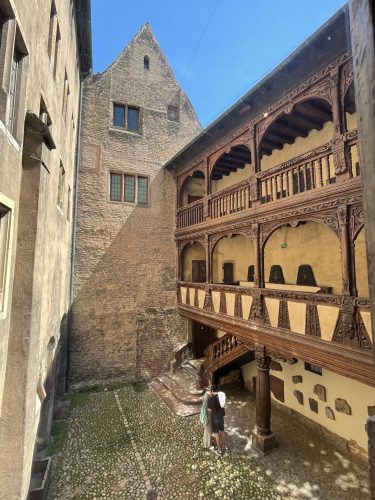 Musée oeuvre notre dame  colombages