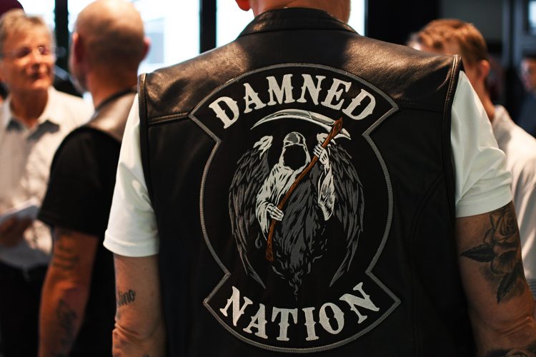 Adapei Papillons blancs bikers Damned Nation (2)