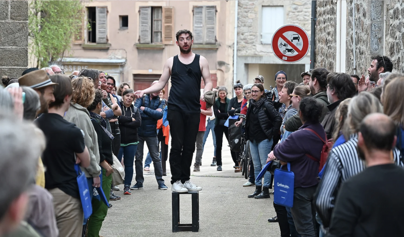 Collectif Jeanine Machine le pédé farse