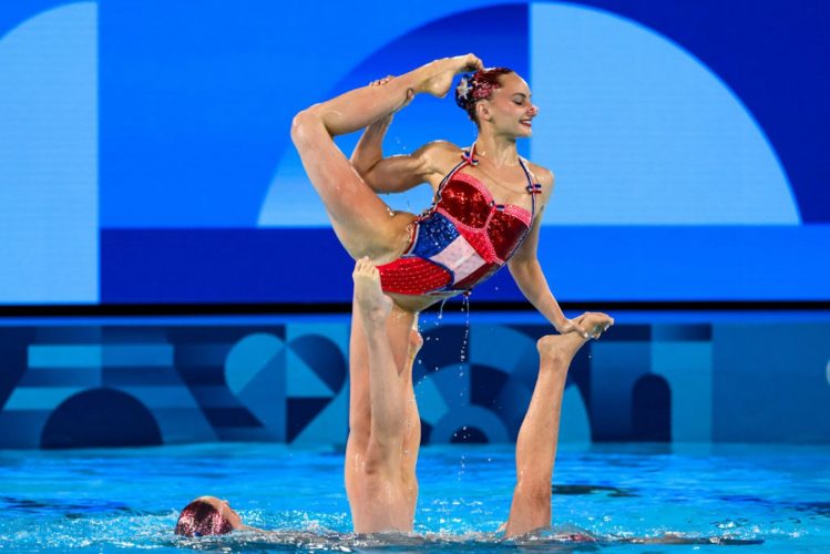 ève planeix natation artistique