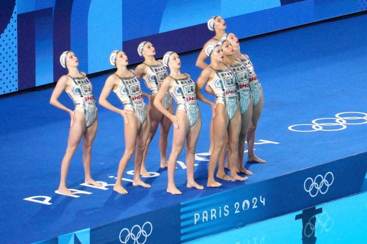 ève planeix natation artistique