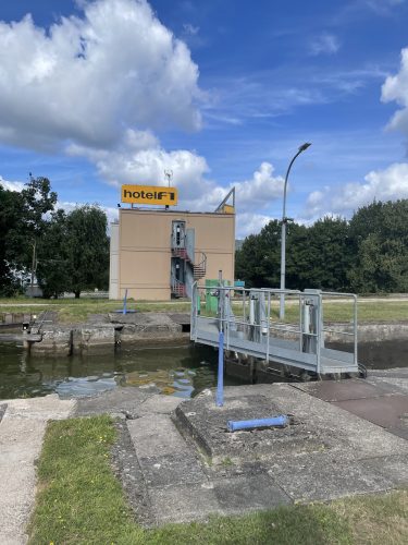 Écluse Canal de la Marne au Rhin