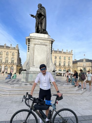 Cycliste place Stanislas Nancy