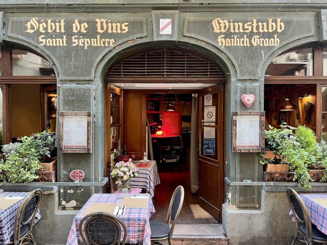 Saint Sépulcre restaurant Alsacien caveau carré d&rsquo;or waldele jarret
