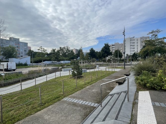 place Léopold Sédar Senghor Le Galet Hautepierre