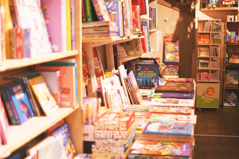 Librairie Dinali livres (3)