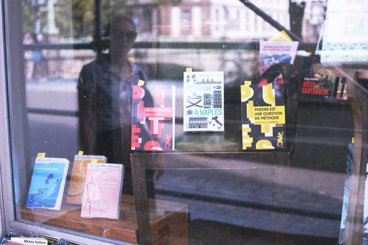 Librairie La tâche noire livres (19)