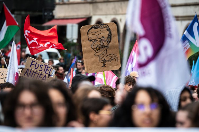 Rentrée sociale manifestation Strasbourg retraites gouvernement Barnier