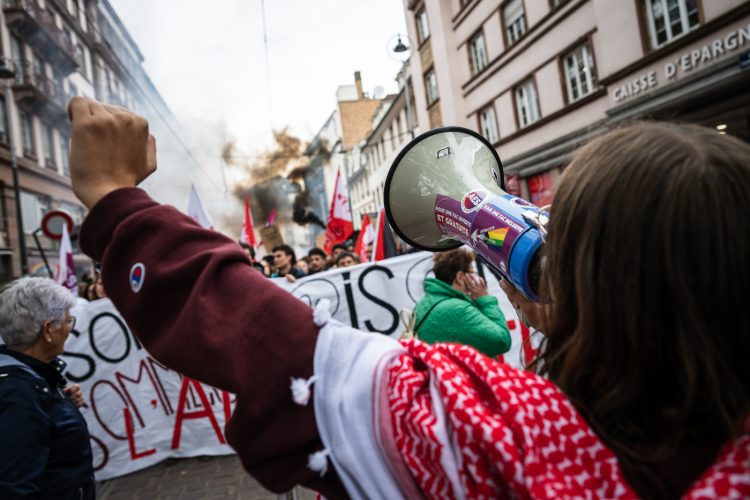 Rentrée sociale manifestation Strasbourg retraites gouvernement Barnier