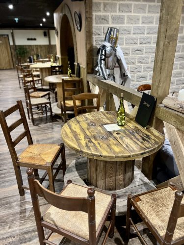 Le Village Secret escape Game taverne médiéval fantastique