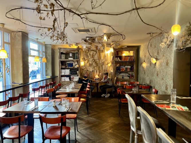 Brasserie AEDAEN PLACE restaurant italien pizza