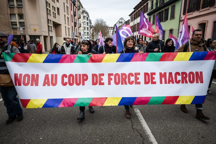 Manifestation services publics fonction publique grève fonctionnaires éducation