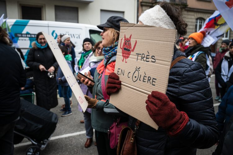 Manifestation services publics fonction publique grève fonctionnaires éducation